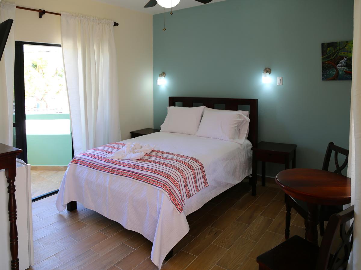 Jan'S Hotel Caye Caulker Szoba fotó